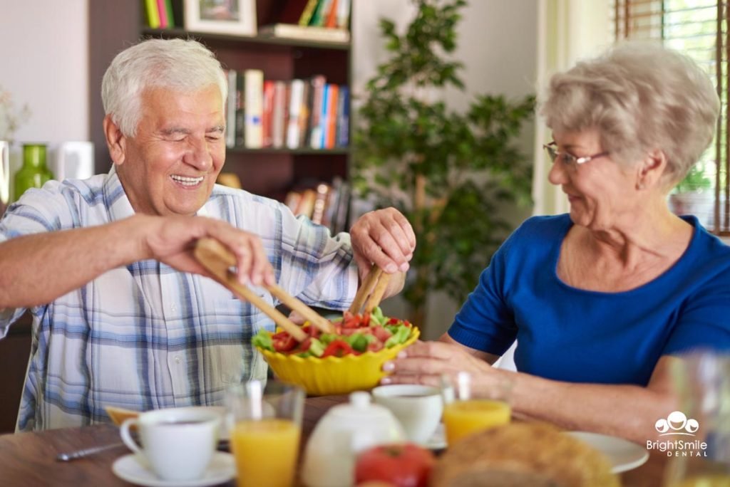 Can-You-Eat-with-Dentures